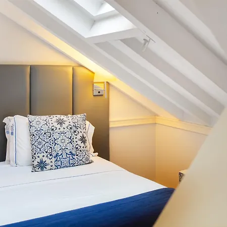 מלון דירות Baixa - Luxury 4*