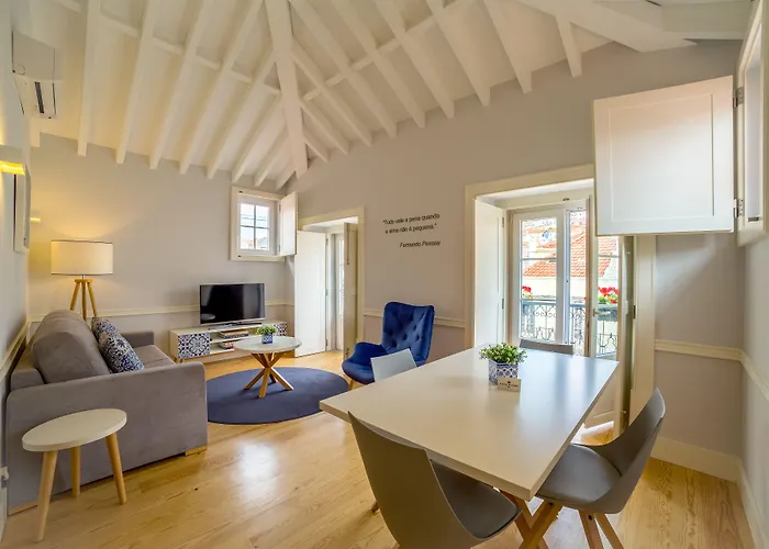 Aparthotel Baixa - Luxury 4*