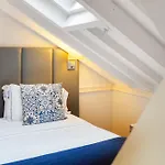 Апарт-готель Baixa - Luxury 4*